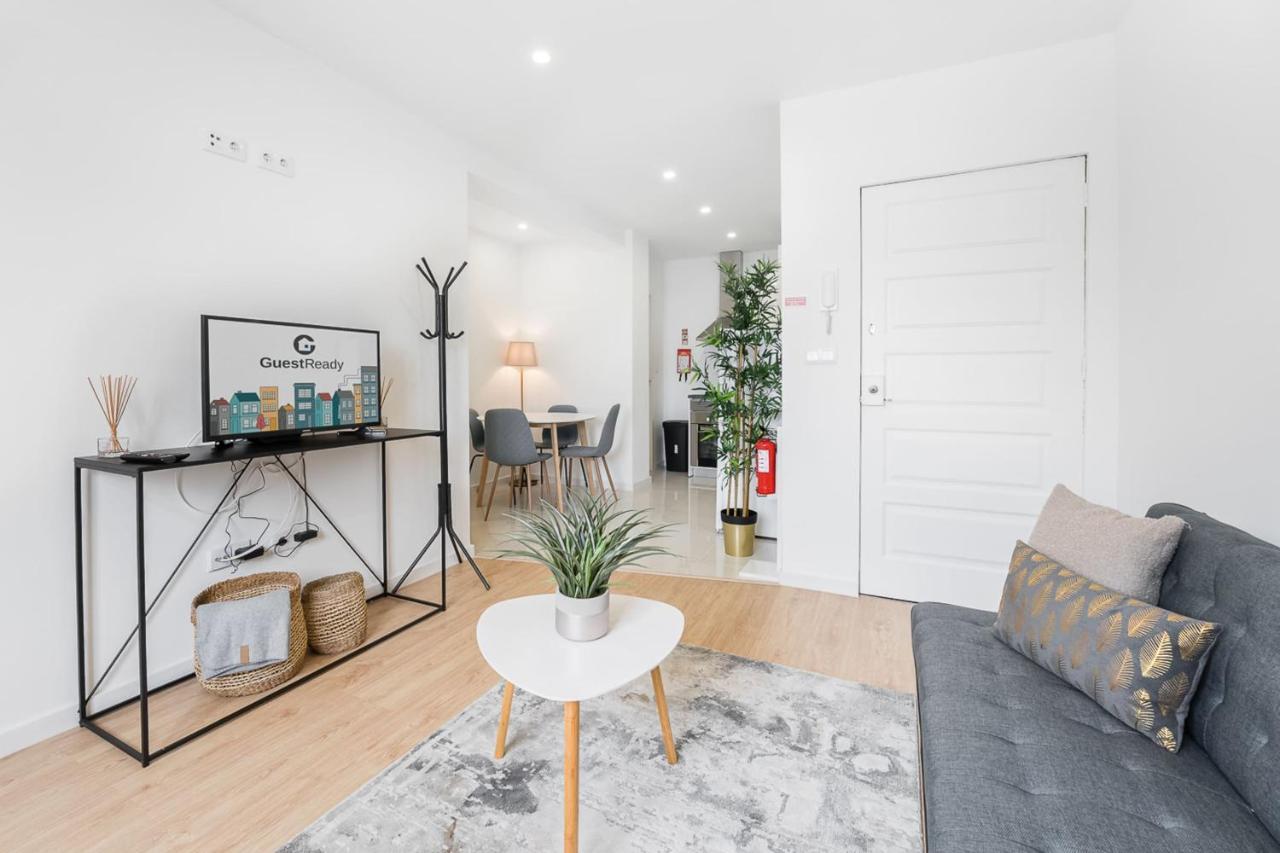 Guestready - Japandi-Chic Home In Central Porto Exterior photo